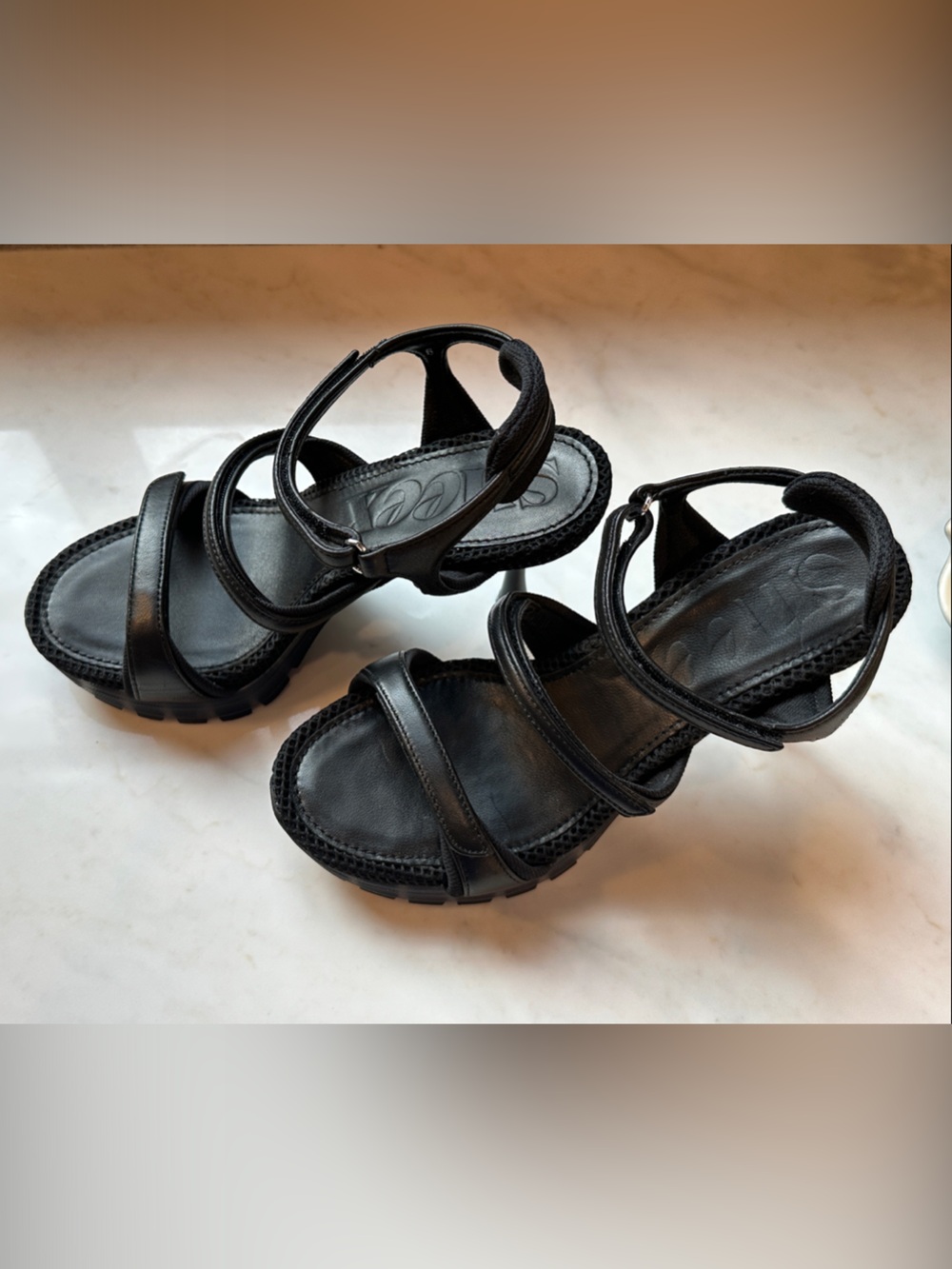 Women's Black Sneex "Charlie" sandals, Size 6! - Picture 7 of 15